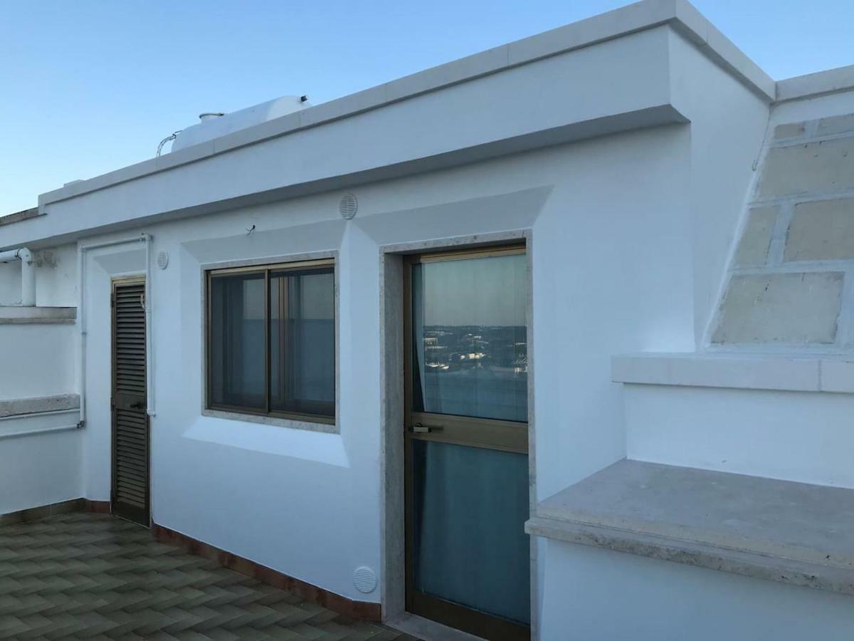 Casa Vacanze Affitti Brevi "Porta Nuova" Locorotondo Exterior foto